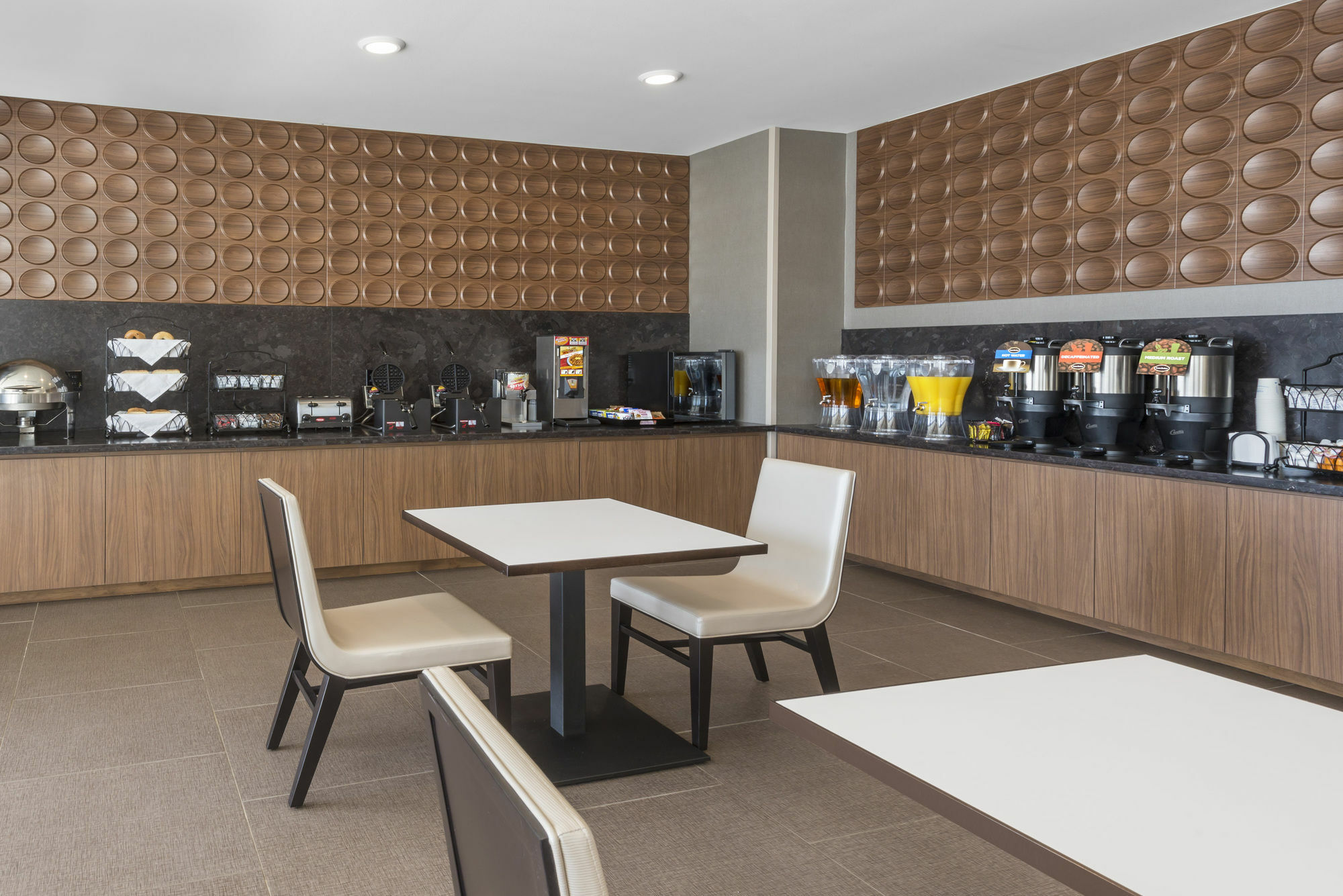 Wingate By Wyndham Loveland Johnstown Екстериор снимка